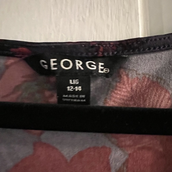 George Woman’s Maxi Dress - Picture 2 of 5